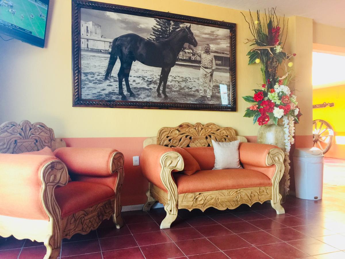 Hotel Don Elias Guadalajara Exterior foto
